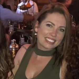Meet your Posher, Julianna